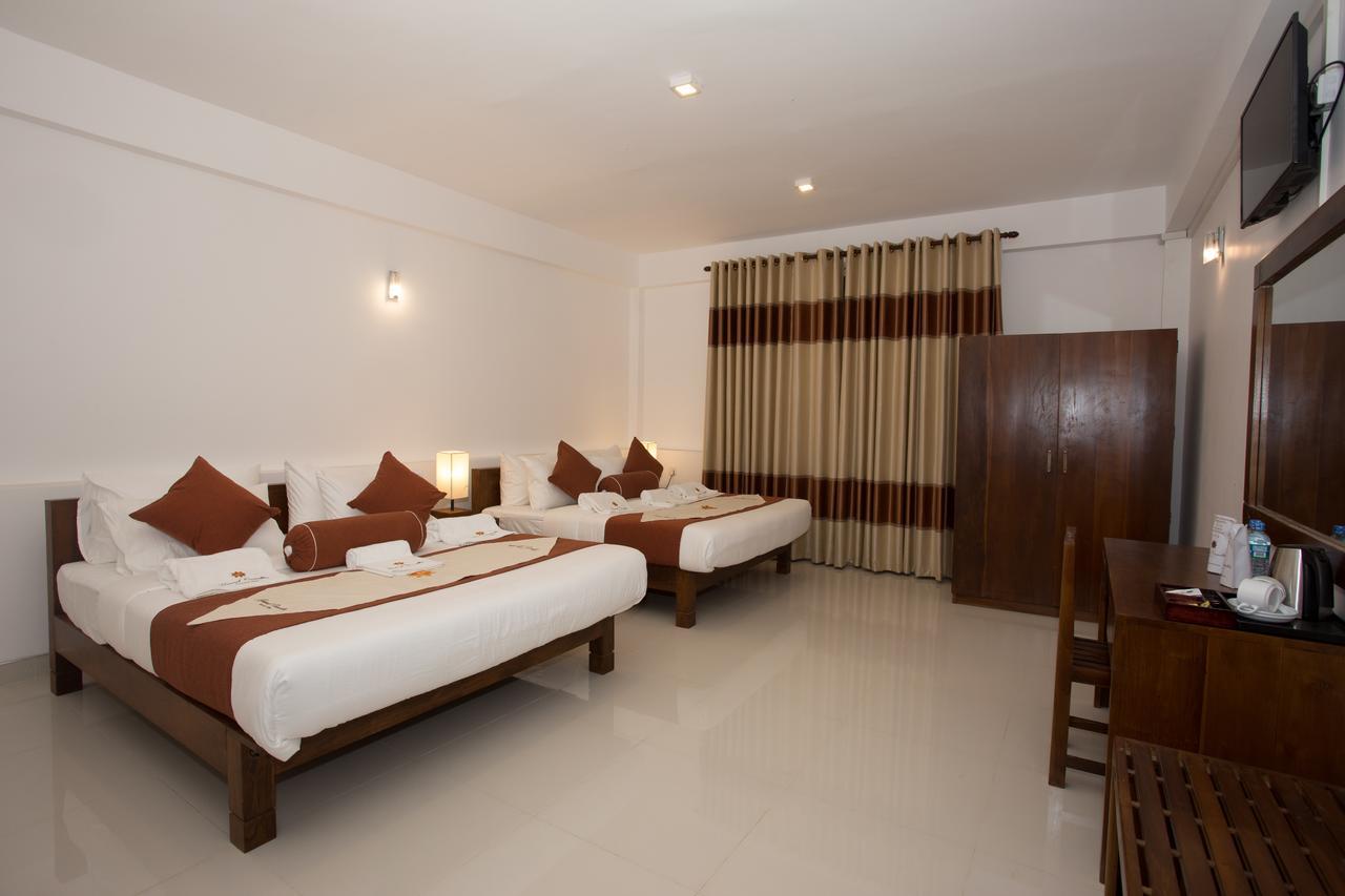 Grand Camellia Hotel Nuwara Eliya Kültér fotó