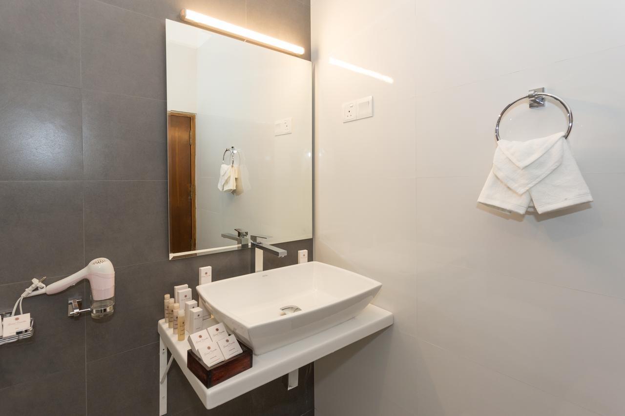 Grand Camellia Hotel Nuwara Eliya Kültér fotó