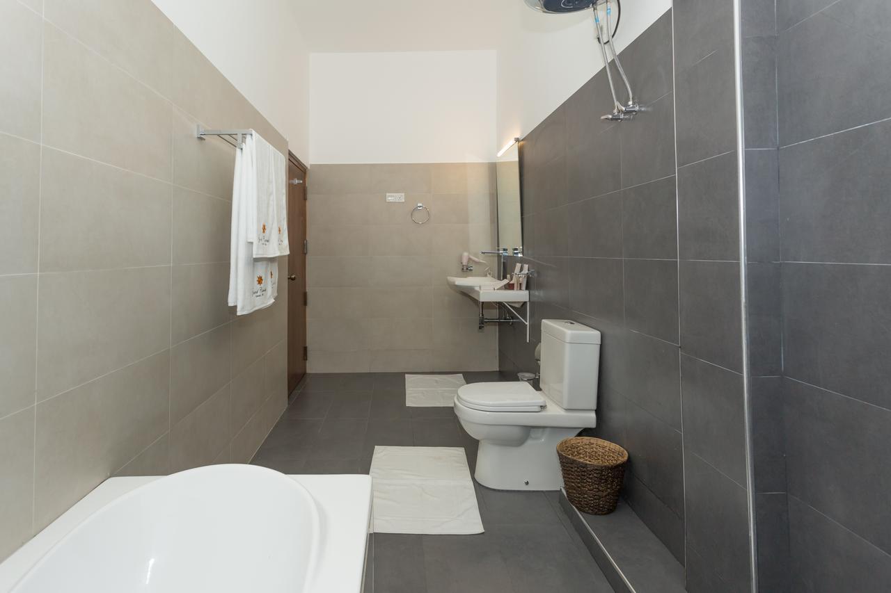 Grand Camellia Hotel Nuwara Eliya Kültér fotó